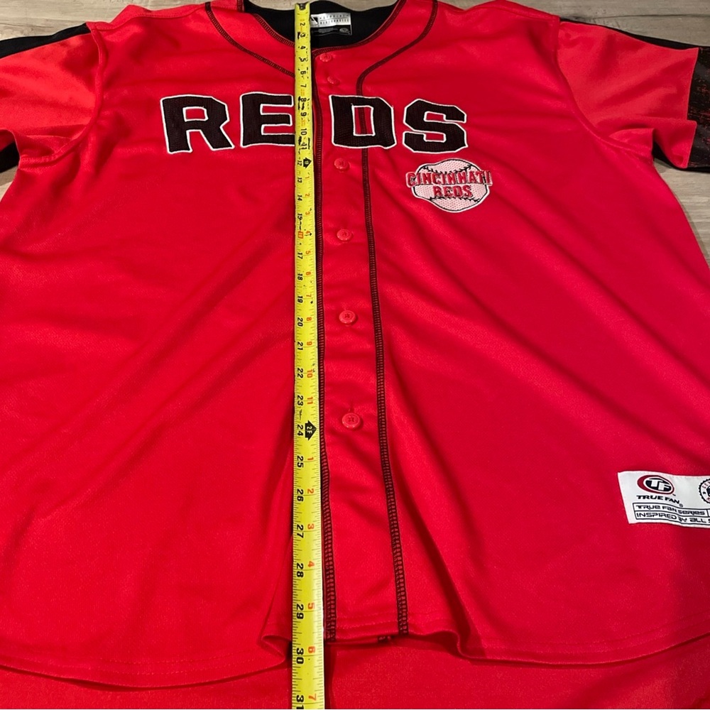 True Fan MLB Cincinnati Reds Button Down Jersey Xl Genuine Merchandise EUC! - Picture 3 of 5